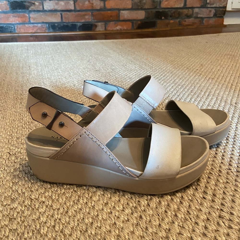 Naked Feet wedges